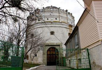 Музей книги (Луцька вежа)